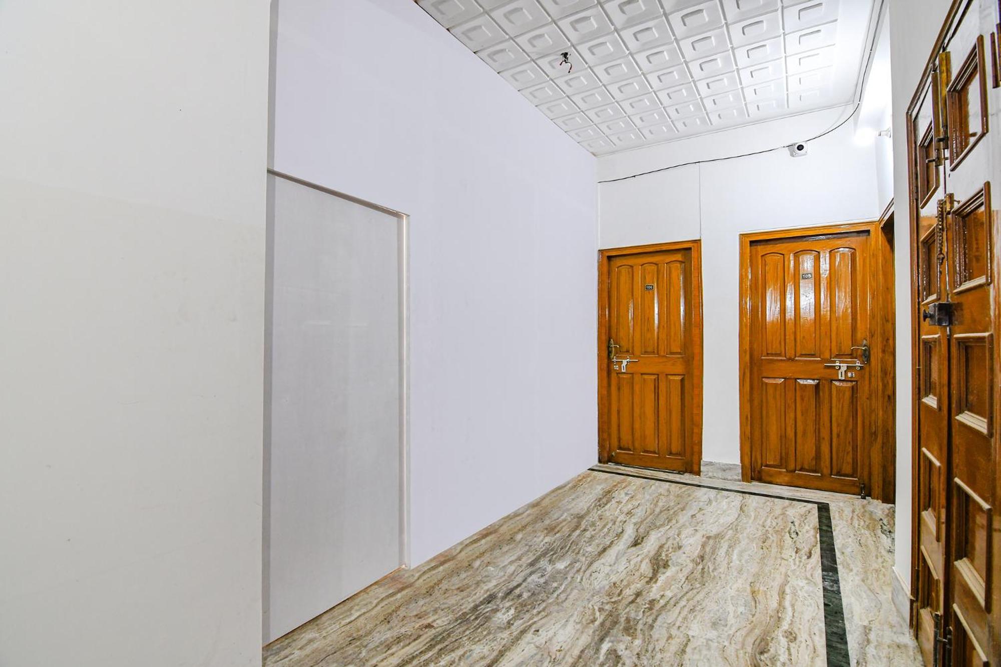 Fabexpress Astoria House Hotel Calcutta Exterior foto